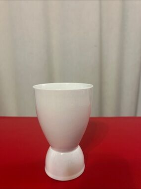 Vintage Arabia (unmarked) White Egg Cup Made in Finland - MCM  5.18”H 2.75”D